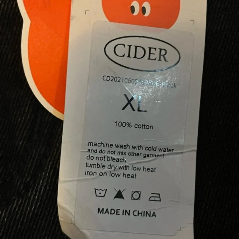 Cider Diamond Tassels Ripped Denim ShortsSize XL - Picture 9 of 10